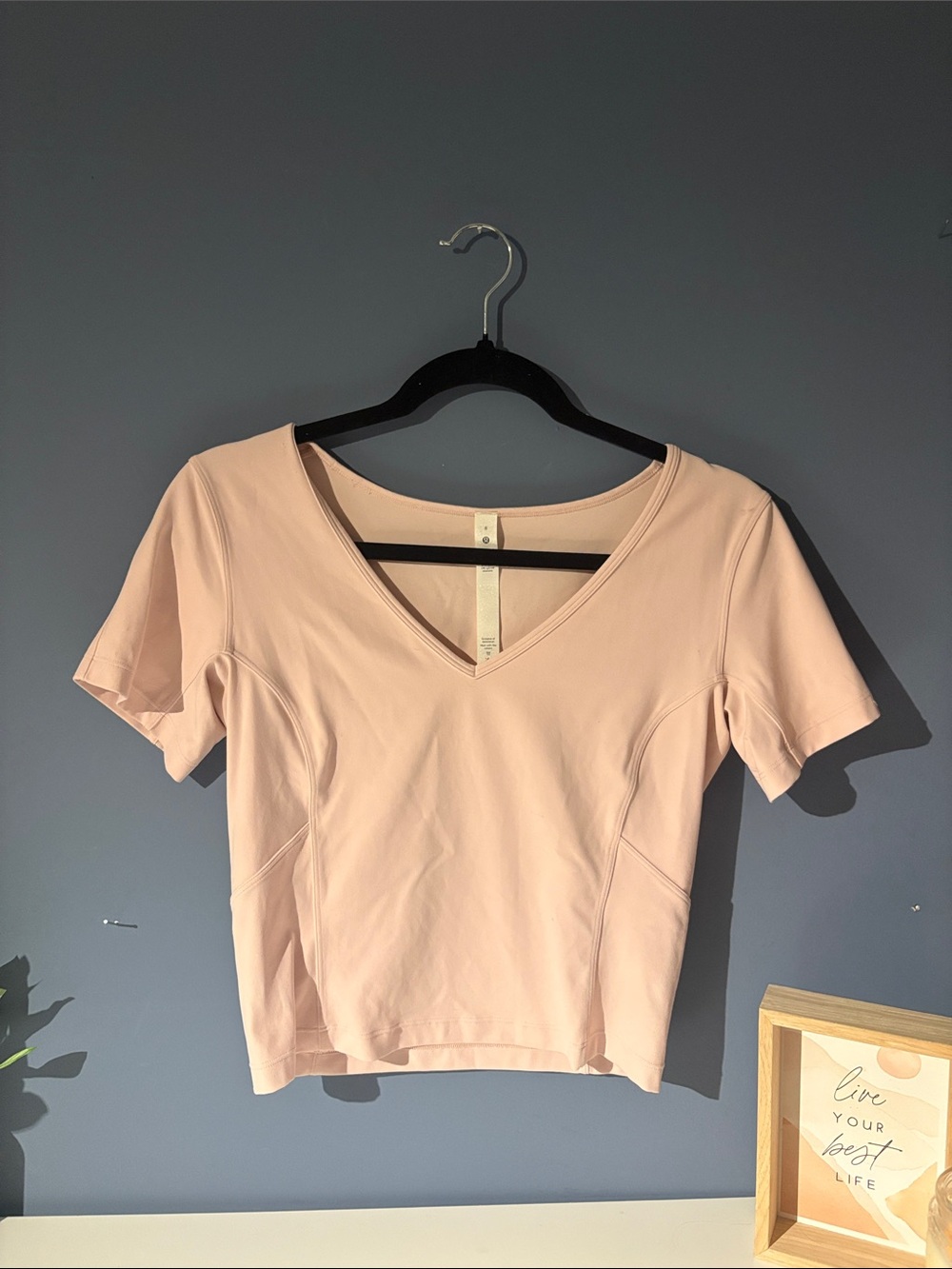 lululemon athletica Women's Short Sleeve V-Neck Top - Pale Pink
